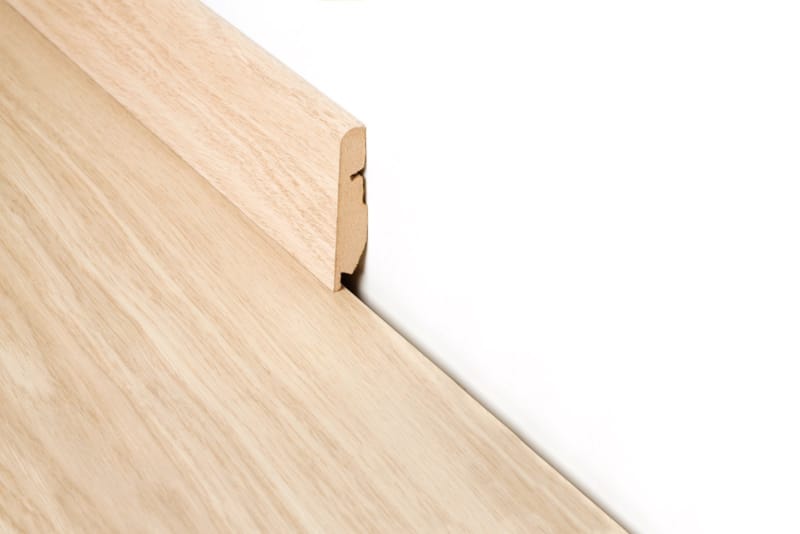 Plinthe standard stratifié Quick-Step 1859 Planches Blanches - 12 x 58 x 2400 mm