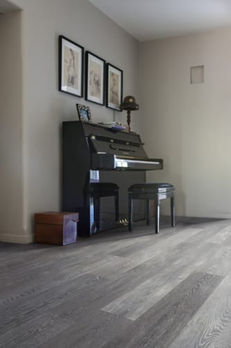 Plinthe moderne Coretec ESSENTIALS - Greystone Contempo Oak - 3634 - 13 x 58 x 2400 mm