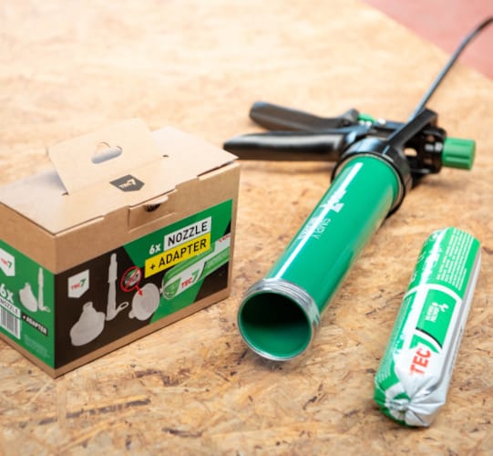 Tec7 Omnigun pistolet avec transmission de puissance pour cartouches + boudins 400ml