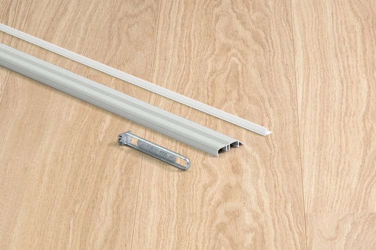 Profilé métallique Incizo stratifié Quick-Step 11.4 x 47.4 x 2700 mm - Argent