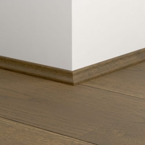 Quick-Step moulure parquet - Chêne marron vieilli extra mat 05676 - 17 x 17 x 2400 mm
