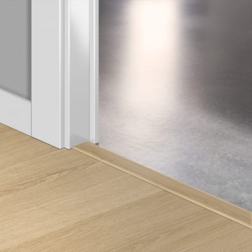 Profilé Incizo vinyle Quick-Step Livyn Rigid beige ramageux 40236 - 8 x 45 x 2000 mm