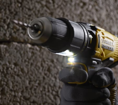Stanley Fatmax V20 visseuse à percussion 18V + 2x batteries lithium 18V 1.5Ah + sac