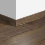 Plinthe standard stratifié Quick-Step 1664 Chêne Cambridge foncé - 12 x 58 x 2400 mm