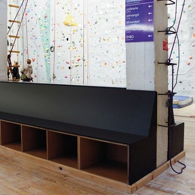 Panneau MDF teinté dans la masse noir 2440 x 1220 x 18 mm