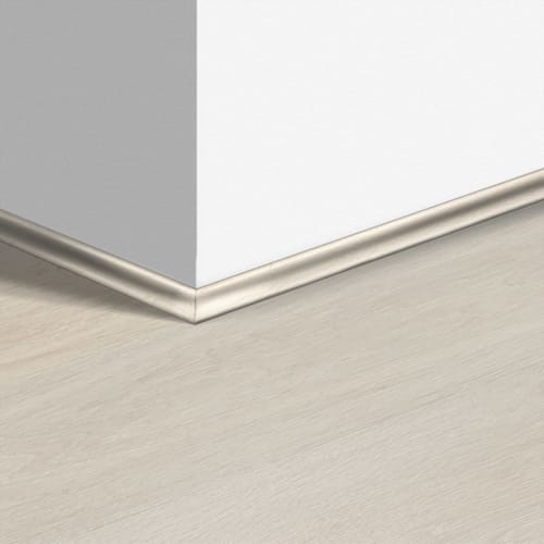 Moulure vinyle Quick -Step Livyn Chêne brise marine clair 40079 - 17 x 17 x 2400 mm