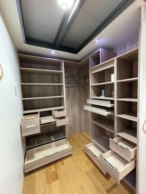 Dressing Elegance en L 1940x1940 mm (P: 490 mm)