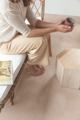 Quick-Step vinyle Livyn Alpha Vinyl Illume - Blush tendre 40333 - 6 x 428 x 856 mm