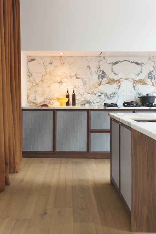 Quick-Step parquet Cascada - Chêne moutarde extra mat 6031 - 13 x 190 x 2200 mm