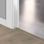 Profilé Incizo stratifié Quick-Step 4751 Chêne patiné brun - 13 x 48 x 2150 mm