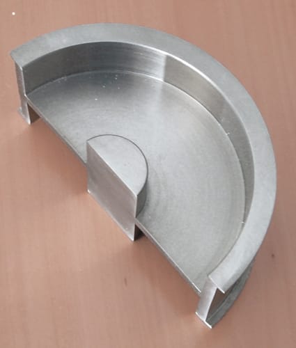 Coquille à encastrer hdd demi lune - 40mm