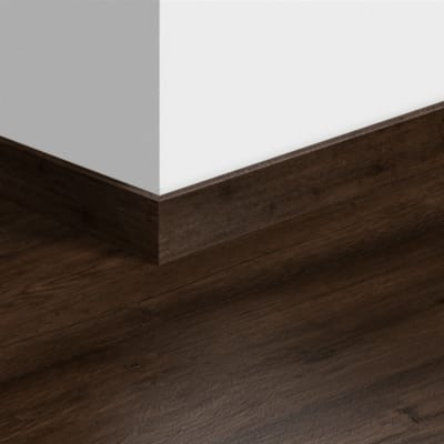 Plinthe standard stratifié Quick-Step 4756 Chêne ciré brun 12 x 58 x 2400 mm