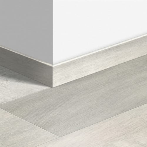 Plinthe standard stratifié Quick-Step 1507 Chêne du Pacifique - 12 x 58 x 2400 mm