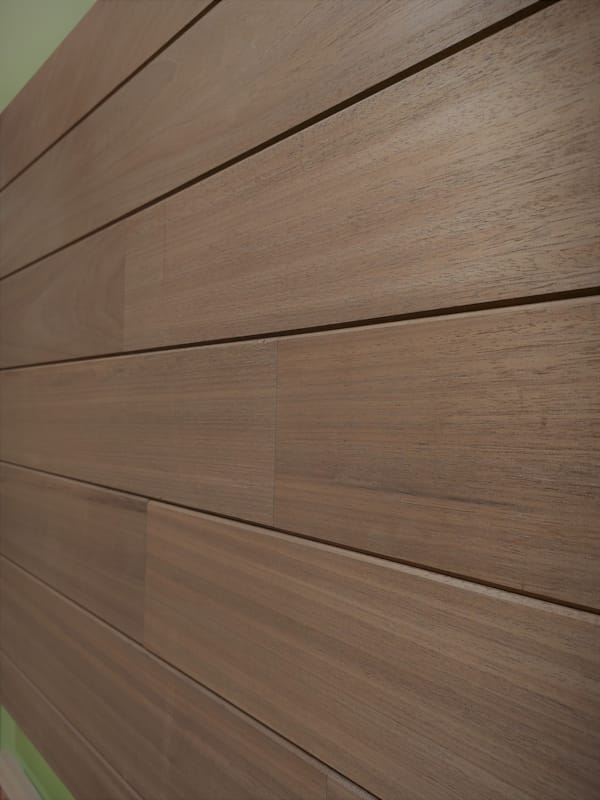 Bardage Ayous thermo rainures/languettes - 14 x 145 mm (135 mm utile) x 1m80