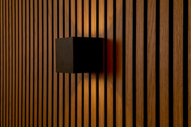 Ter Hürne SilentDesign LivingWall - Eirik Cube - Lampe murale carrée