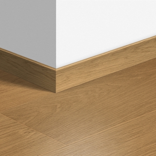 Plinthe standard stratifié Quick-Step 1284 Chêne verni naturel planches - 12 x 58 x 2400 m