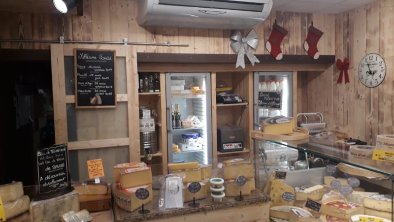 Lambris VERNILAND sapin brossé PURE - YAKI HOT - 17mm x 185mm x 2m65