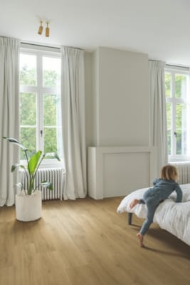 Parquet stratifié Quick-Step Capture - Chêne chaud naturel brossé 4762 - 9 x 212 x 1380 mm