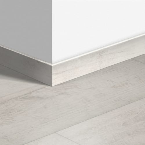 Plinthe standard stratifié Quick-Step 1290 Teck blanc blanchi - 12 x 58 x 2400 mm