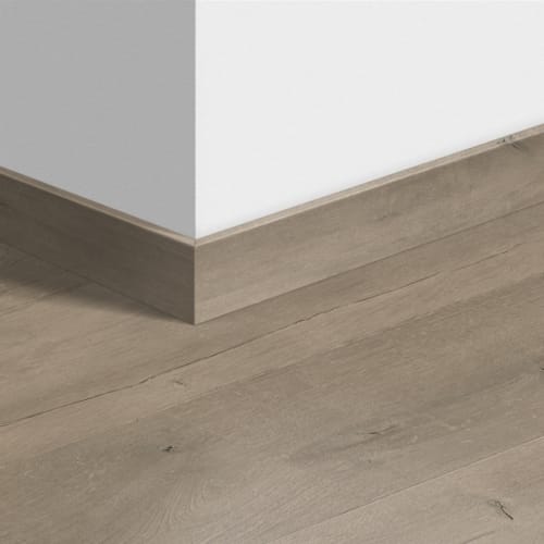 Plinthe standard stratifié Quick-Step 4751 Chêne patiné brun 12 x 58 x 2400 mm