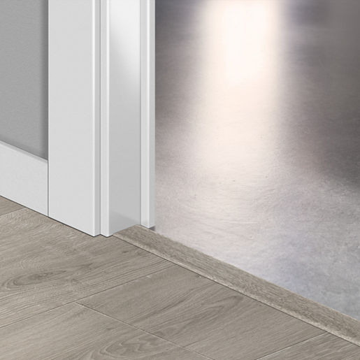Profilé Incizo stratifié Quick-Step 4765 Chêne gris brossé - 13 x 48 x 2150 mm