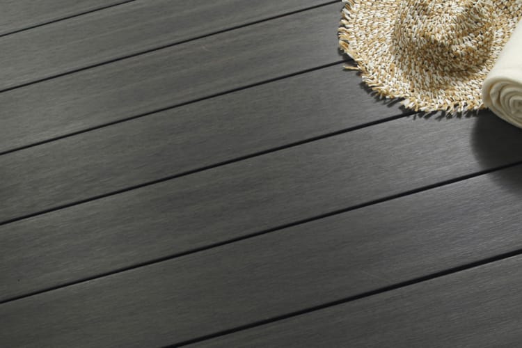 Terrasse Fiberdeck composite tubulaire 22,5 x 138 x 3000 mm - dark grey creux