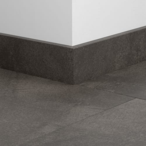 Plinthe standard vinyle Quick-Step Livyn chêne graphite tendre 40326 - 12 x 58 x 2400 mm