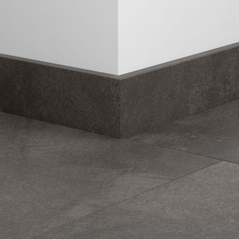 Plinthe standard vinyle Quick-Step Livyn chêne graphite tendre 40326 - 12 x 58 x 2400 mm
