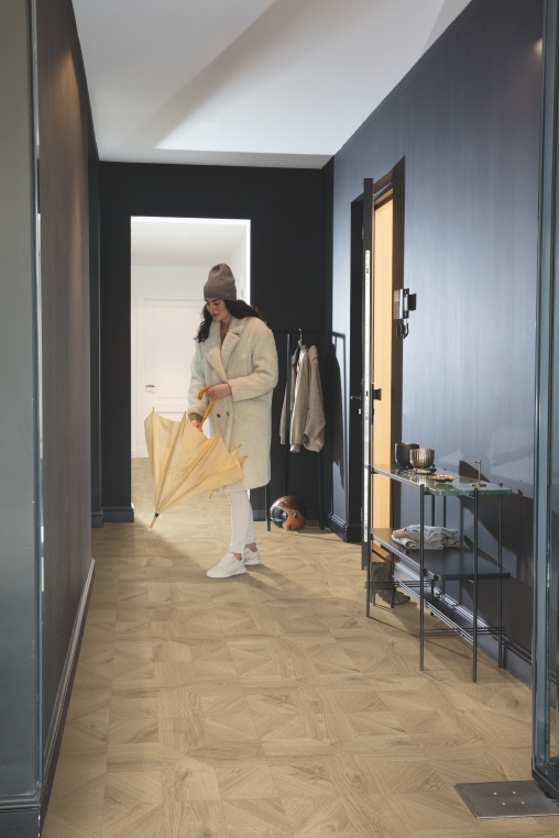 Parquet stratifié Quick-Step Impressive Patterns - Chevron chêne brun 4142 - 8 x 396 x 120