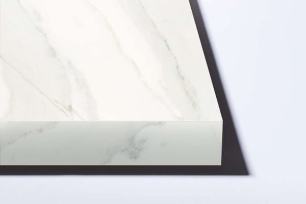 Kronospan plan de travail bord droit chant ABS K551 SU Calacatta Olympus - 4100 x 635 x 40