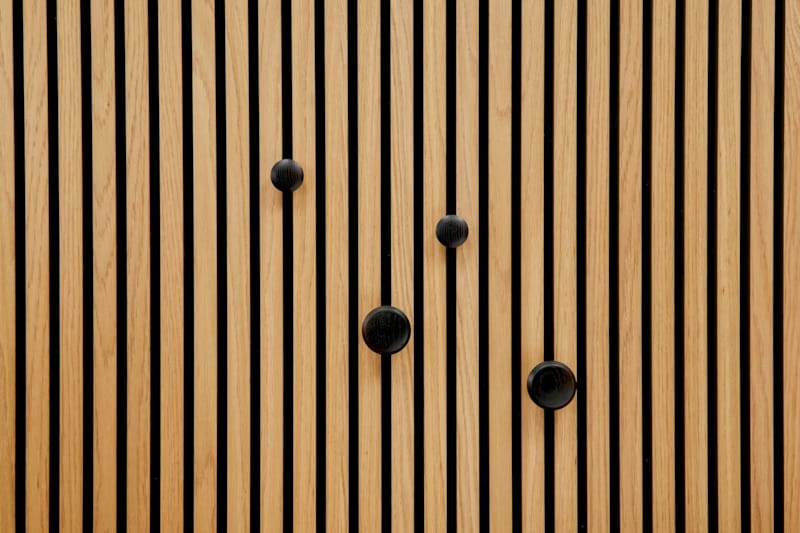 Ter Hürne SilentDesign LivingWall - Björn - Boutons en bois noir