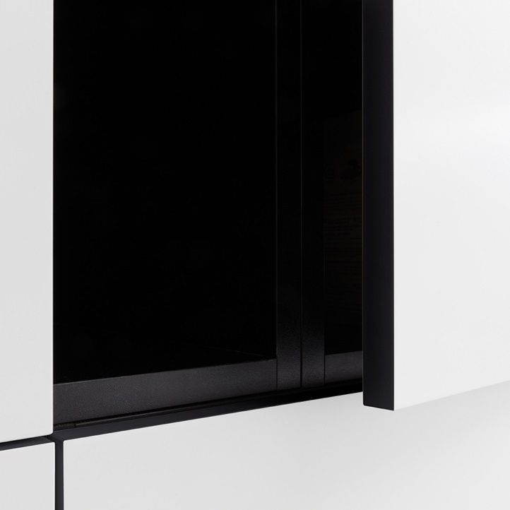 Panneau MDF teinté dans la masse noir 2440 x 1220 x 18 mm