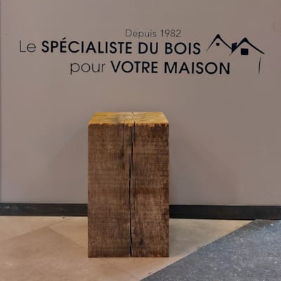 Plot en chêne déco - 250 x 250 x 400 mm