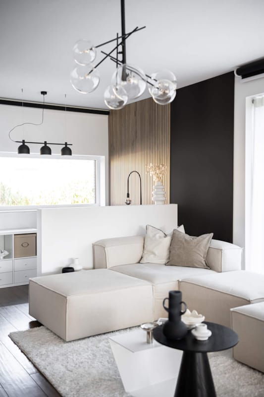 Panneau mural Maestro Latt - Matte Black avec 7 lattes Pepper Oak - 20 x 300 x 2770 mm