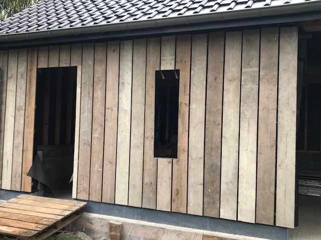 Planche d'échafaudage dédoublée 15x200x4600 mm