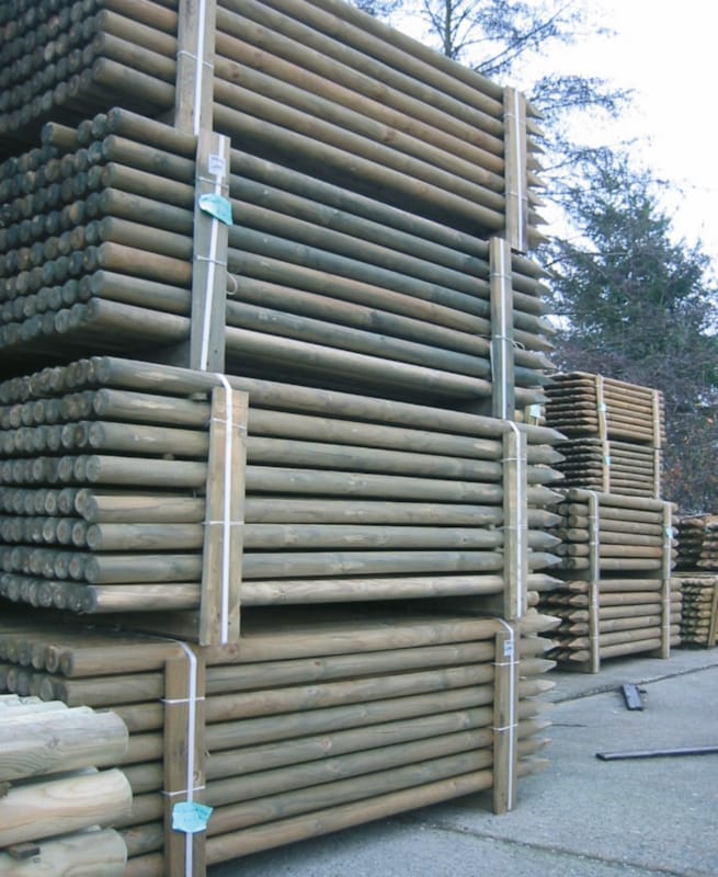 Piquet fraisé traité appointé 3m x 8