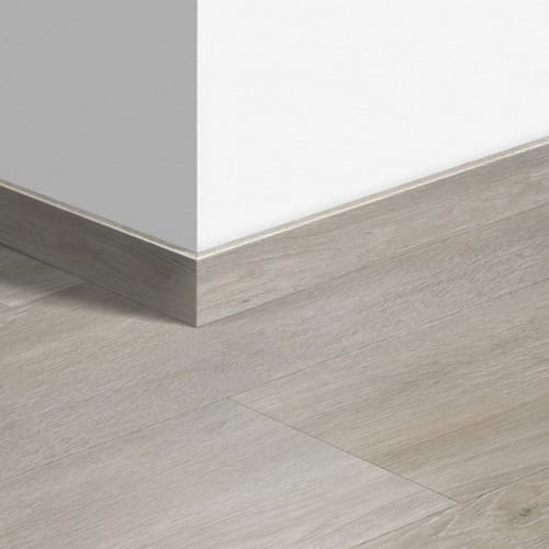 Plinthe standard vinyle Quick-Step Livyn Chêne Clair Soyeux 40052 - 12 x 58 x 2400 mm