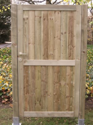 Porte de jardin en bois vertical et encadré 1m80 x 1m