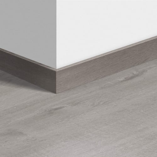 Plinthe standard vinyle Quick-Step Livyn Chêne Coton Gris 40201 - 12 x 58 x 2400 mm