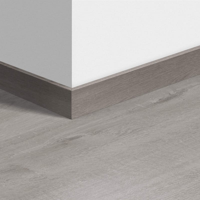 Plinthe standard vinyle Quick-Step Livyn Chêne Coton Gris 40201 - 12 x 58 x 2400 mm