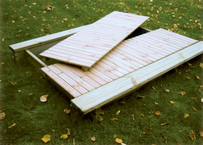 Bac à sable avec bords de finition en siège 2m c 1m60