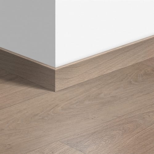 Plinthe standard stratifié Quick-Step 1291 Chêne blanc blanchi - 12 x 58 x 2400 mm