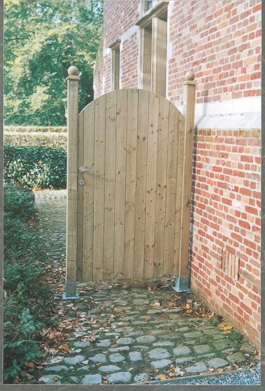 Porte de jardin en bois arrondie