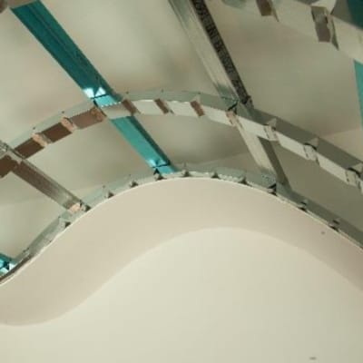 Metal Stud plafond concave 3m00