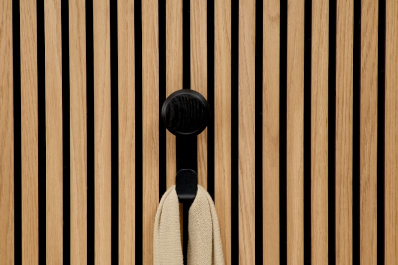 Ter Hürne SilentDesign LivingWall - Haakon - Crochet court avec bouton en bois noir