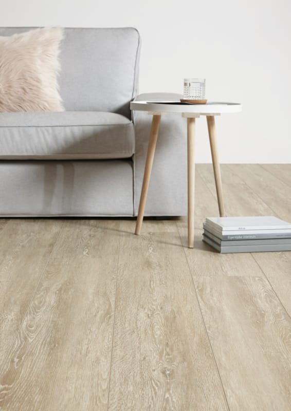 Plinthe moderne Coretec ESSENTIALS - Warwick Oak - 3953 - 13 x 58 x 2400 mm