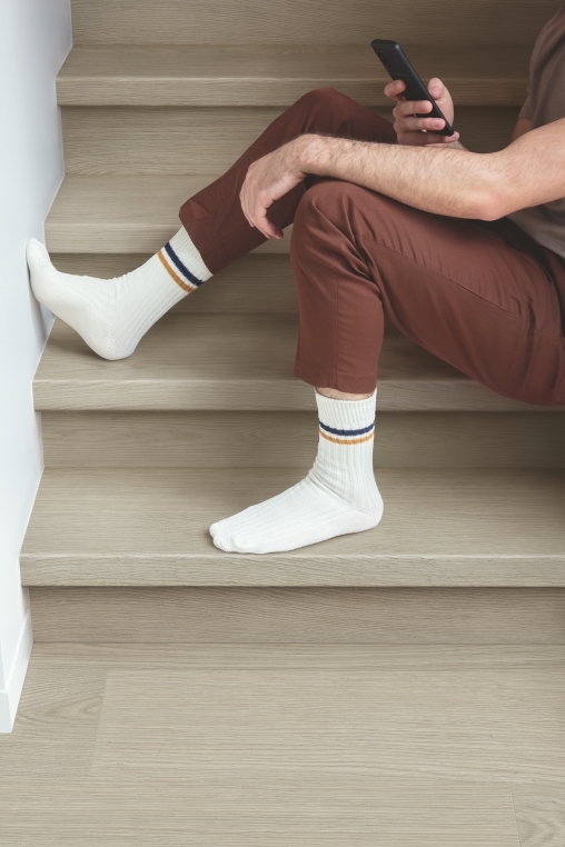 Quick-Step vinyle Livyn Alpha Vinyl Blos 4+1mm - chêne chia 40280 - 5 x 189 x 1251 mm