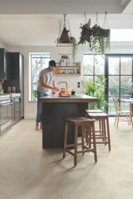 Quick-Step vinyle Livyn Alpha Vinyl Illume - Béton galet 40276 - 6 x 428 x 856 mm