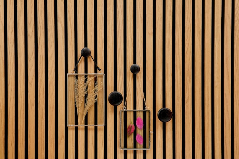 Ter Hürne SilentDesign LivingWall - Björn - Boutons en bois noir