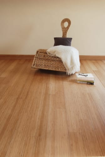 Parquet massif bambou Vertical Budget - Caramel verni - 12 x 96 x 960 mm